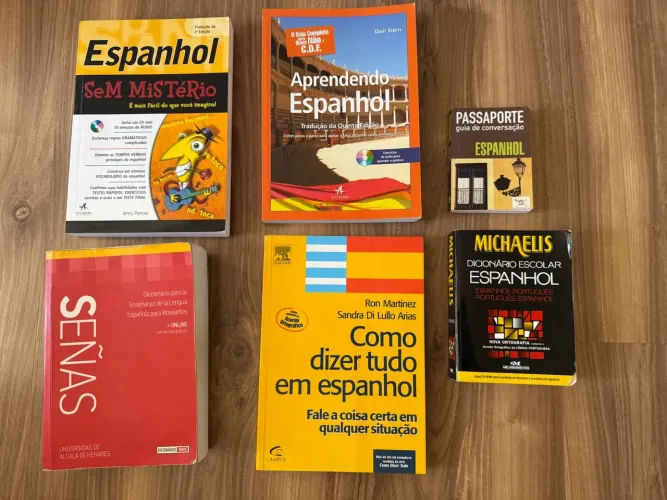 DOAÇÃO - Livros Espanhol