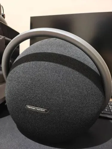 Harman kardon onyx studio 7