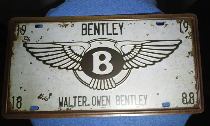 Placa Decorativa Bentley Vintage