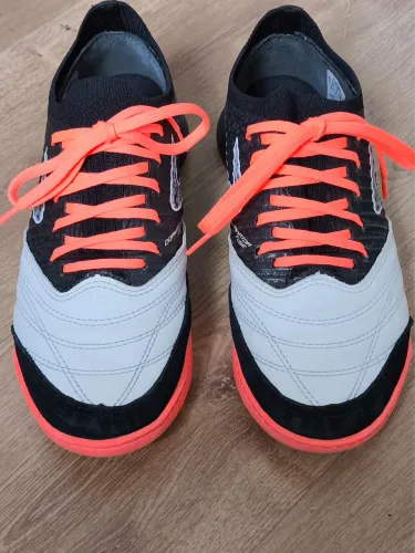 Chuteira Futsal Topper Dominator Fuse Unissex