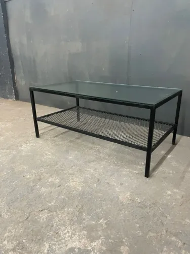 MESA DE CENTRO INDUSTRIAL COM VIDRO
