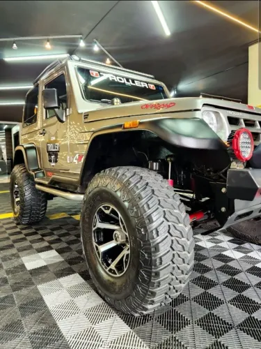 Troller T-4 4X4 2.8 TB Int. Cap. Rígida Diesel 2005