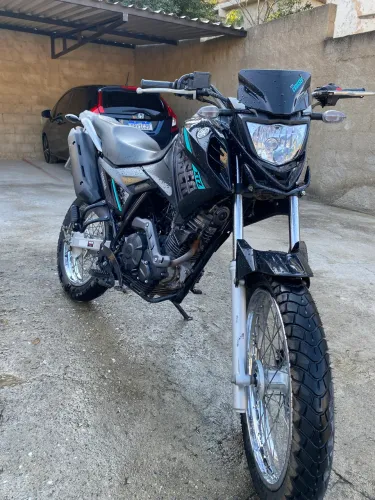 Crosser 150 muito nova!