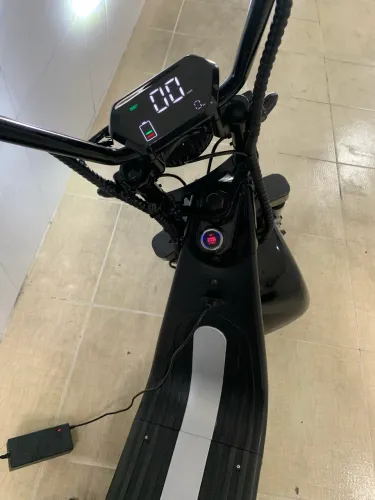 Moto scooter elétrica 