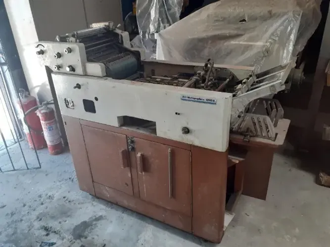 Impressora Off-set Multilith 250
