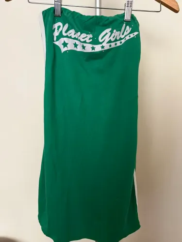 Vestido Planet Girls. Modelo tubinho curto Semi-novo. Tam. P e P/P. Perfeito!