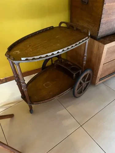 Carrinho Bar ou Chá em Madeira
