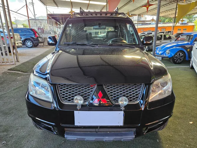 Mitsubishi Pajero TR4 2.0 Flex 16V 4X2 Mec. 2013