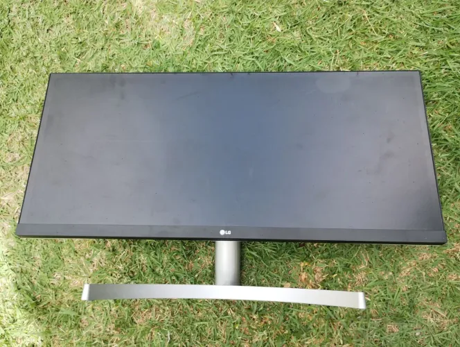 Monitor ultrawide 29" LG - Para conserto ou retirada de peças