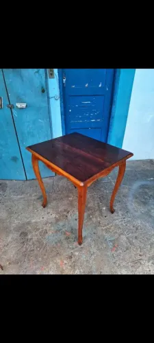 MESA DE CANTO GIRATÓRIA 
