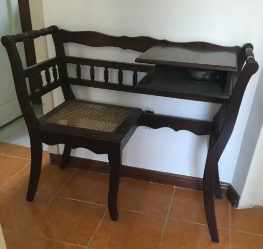 Mesa de Telefone Antiga de Madeira maciça