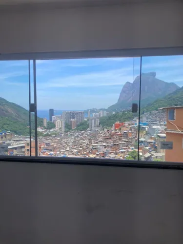 Casa na estrada da gávea Rocinha