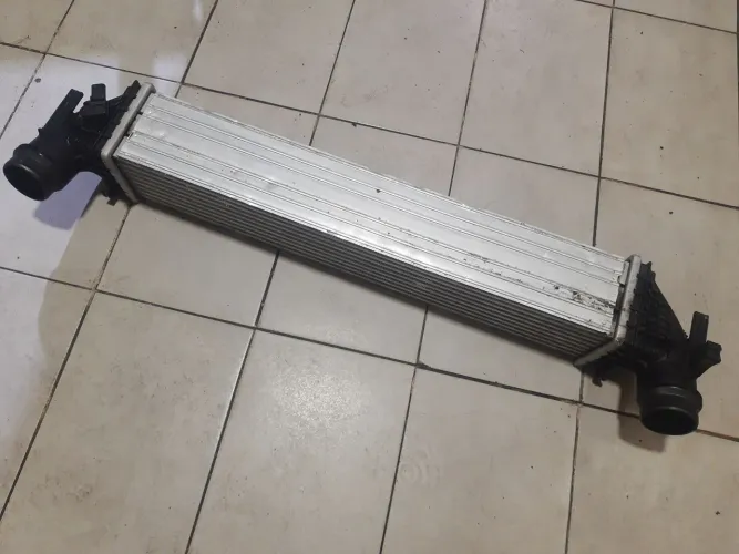 Radiador intercooler Chevrolet cruze 1.4 2017/2019