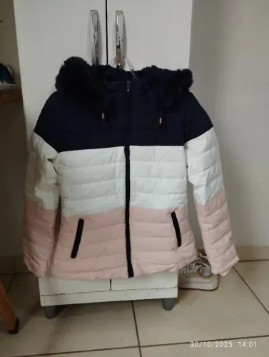 Bobojaco Feminino com Capuz