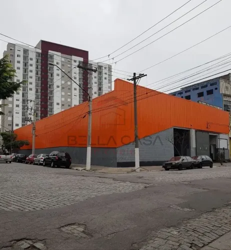 Ponto privilegiado que facilita o transporte de mercadorias e o acesso a diferentes regiõe