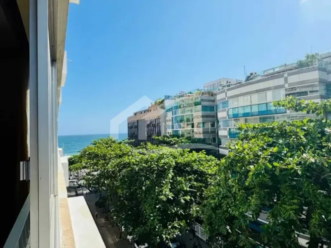 EXCELENTE APARTAMENTO COM VISTA PARA O MAR NO LEBLON!!!!!!