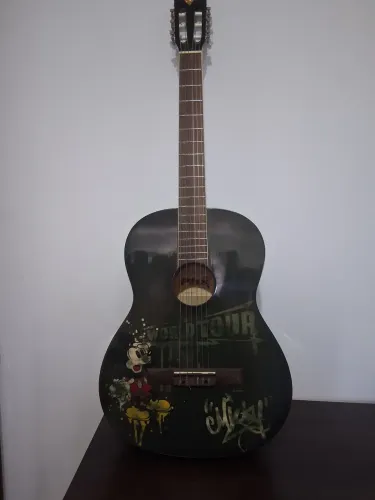 Violão temático