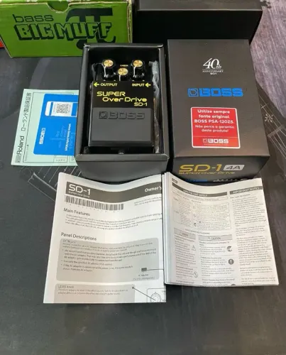 Pedal Boss Super Overdrive SD1 edição limitada de aniversário comemorativa 