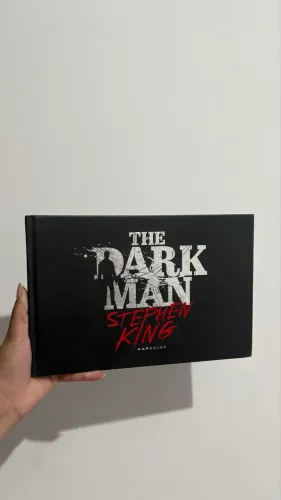 Livro Darkside ?The Dark Man: o Homem que Habita a Escuridão?