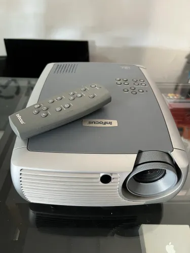 Projetor INFOCUS X1