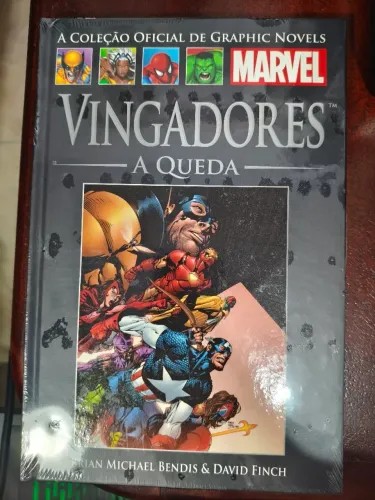 HQ Marvel Vingadores - A Queda