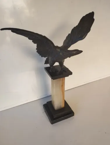 Escultura Águia Bronze