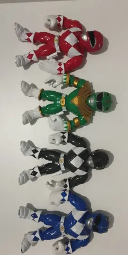 Bonecos de coleção 