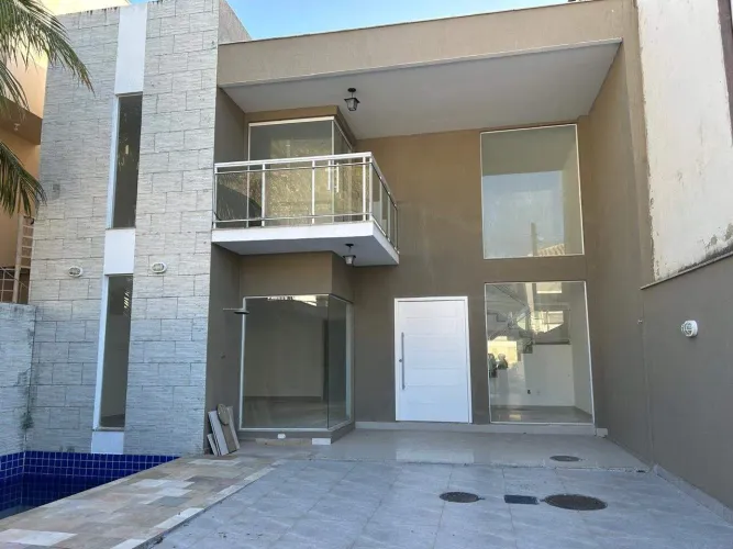 Casa Duplex com 4 suítes, piscina, sauna, churrasqueira no Condomínio Residencial Terra No