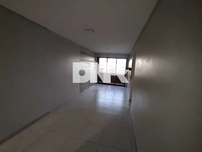 Apartamento : Padrão / Residencial / Aeroclube