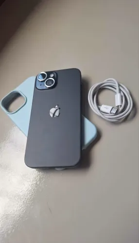 IPHONE 15 128 gb