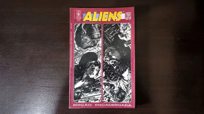 Aliens - Edição Encadernada - HQ Abril