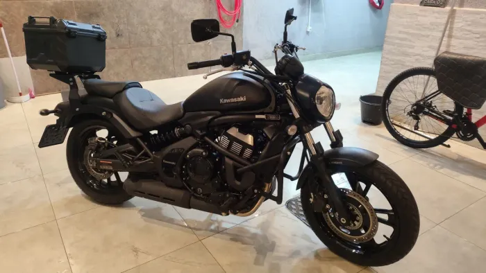 Kawasaki vulcan 650 estado de novo