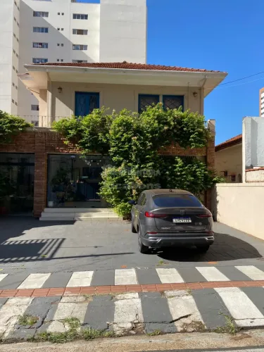 Sobrado Comercial no Centro