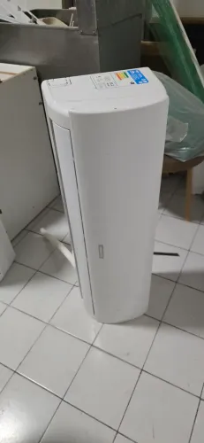 Vendo Unidade Evaporadora Agratto 18000 btus