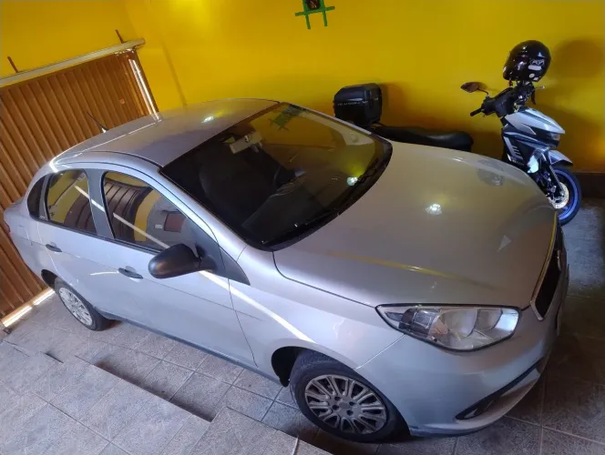Fiat Grand Siena Attractive 1.0 Flex 8V 4P 2019