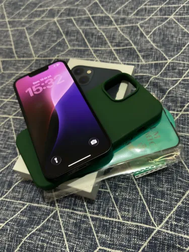 IPhone 13 - Impecável