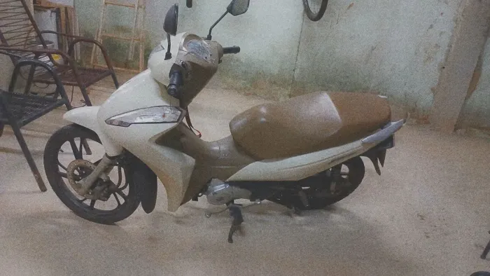 Biz 125 troca por fazer 250