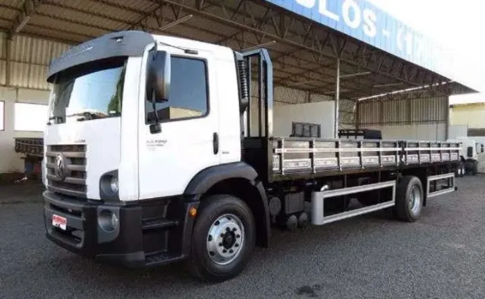 Volkswagen 24250 Carroceria 2012.