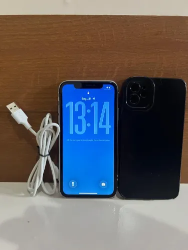 iPhone 11 / 128G Impecável + Cabo + Capinha