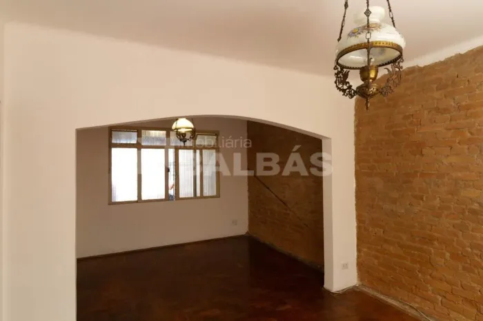 Ótima casa para locação na Mooca!