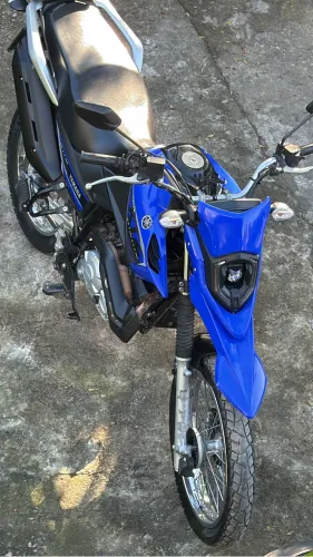 Crosser Z 2025 Leia descrição 