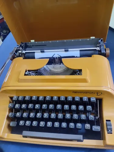 Remington 12 máquina de escrever 