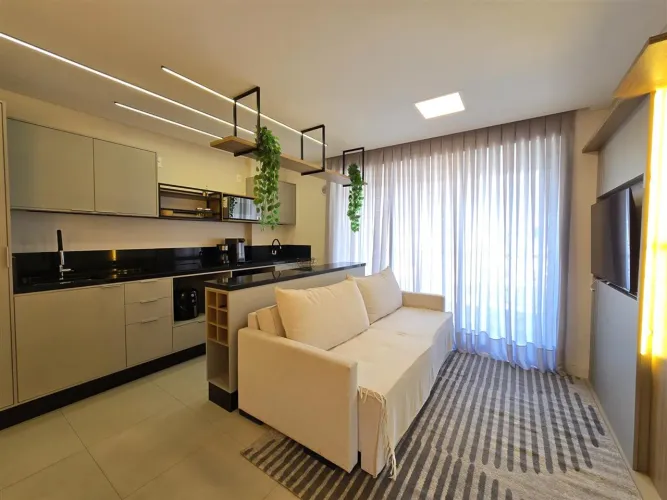 Locação Anual - Apartamento mobiliado com 01 Suíte + 01 Dormitório na Praia Brava - Itajaí