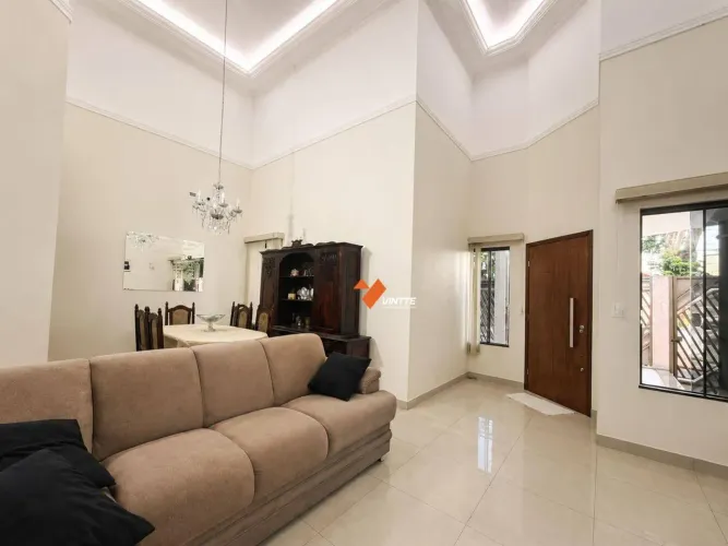 Casa com 3 dormitórios à venda, 150 m² por R$ 650.000,00 - Vila Maristela - Presidente Pru