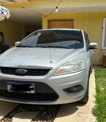 Ford Focus 2.0 16v/ 2.0 16V Flex 5P 2013