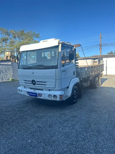 MERCEDES-BENZ 712 2p (diesel)