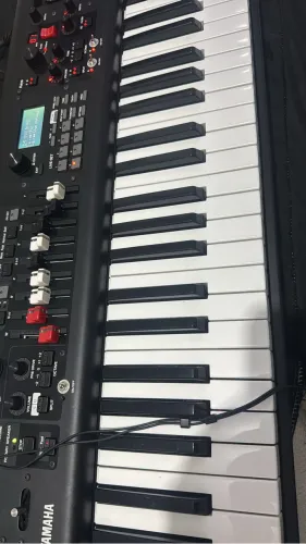 YAMAHA YC 61
