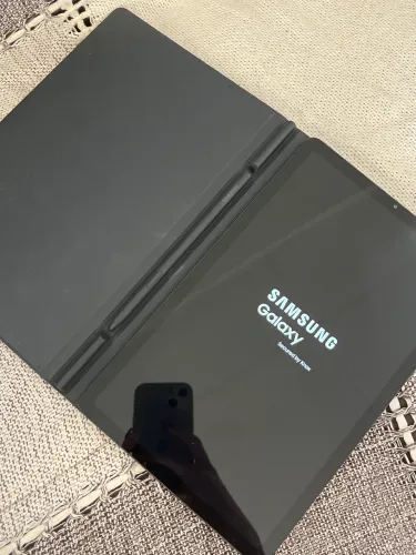 Tablet Samsung S6 Lite 4GB/64 GB Cinza em perfeito estado, acompanha caneta e capa