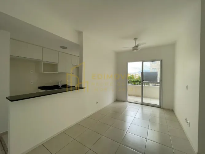 Apartamento com varanda e lazer em Morada de Laranjeiras!
