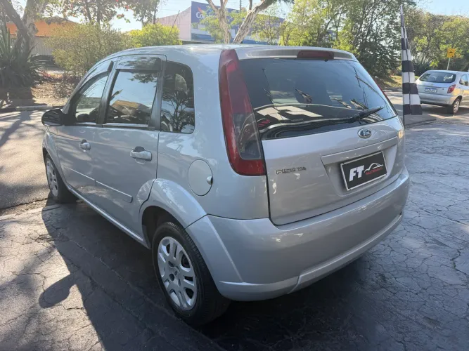 Ford Fiesta 1.0 8V Flex/class 1.0 8V Flex 5P 2014